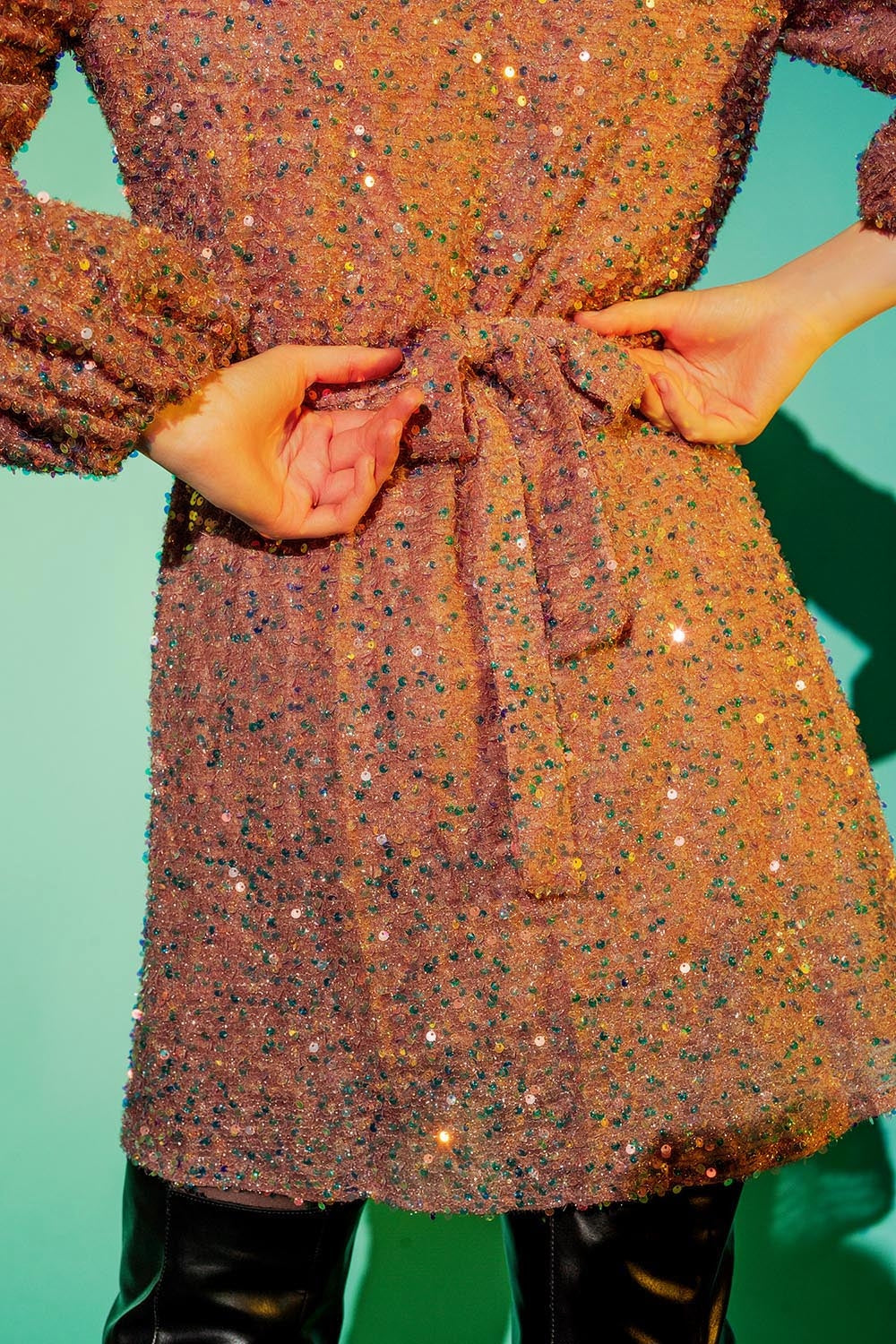 Mini robe portefeuille à paillettes rose