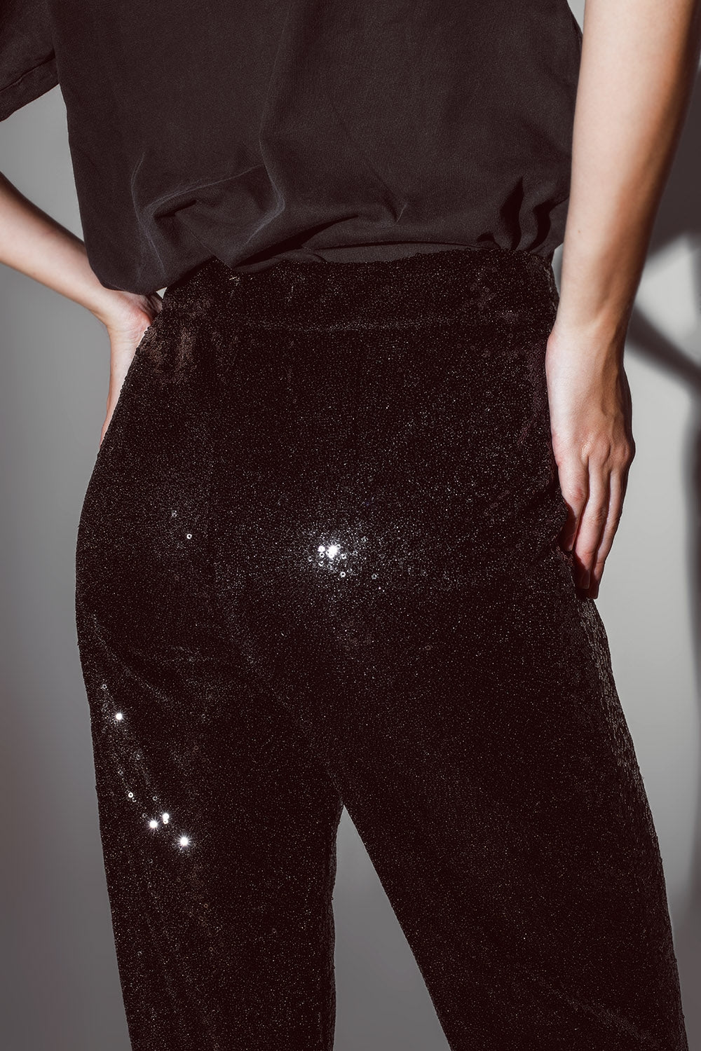 Pantalon à jambes droites à paillettes en noir