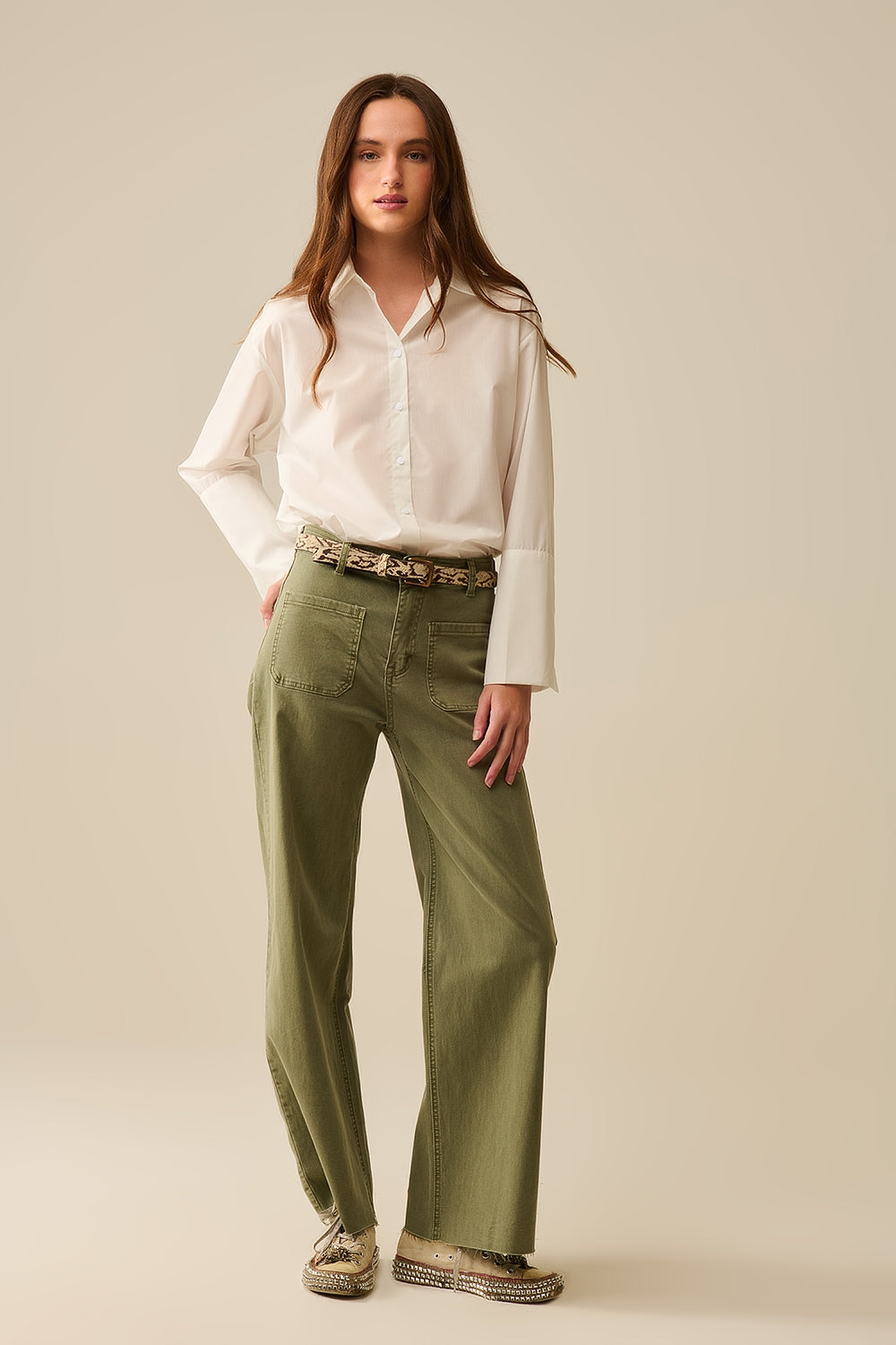 pantalon à jambes larges avec poches avant en Khaki