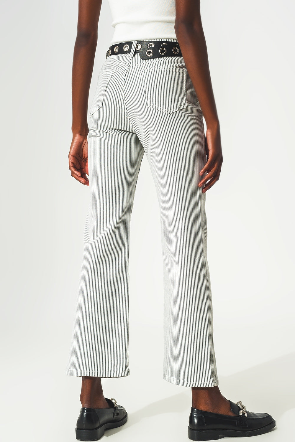 Pantalon à rayures évasées en gris