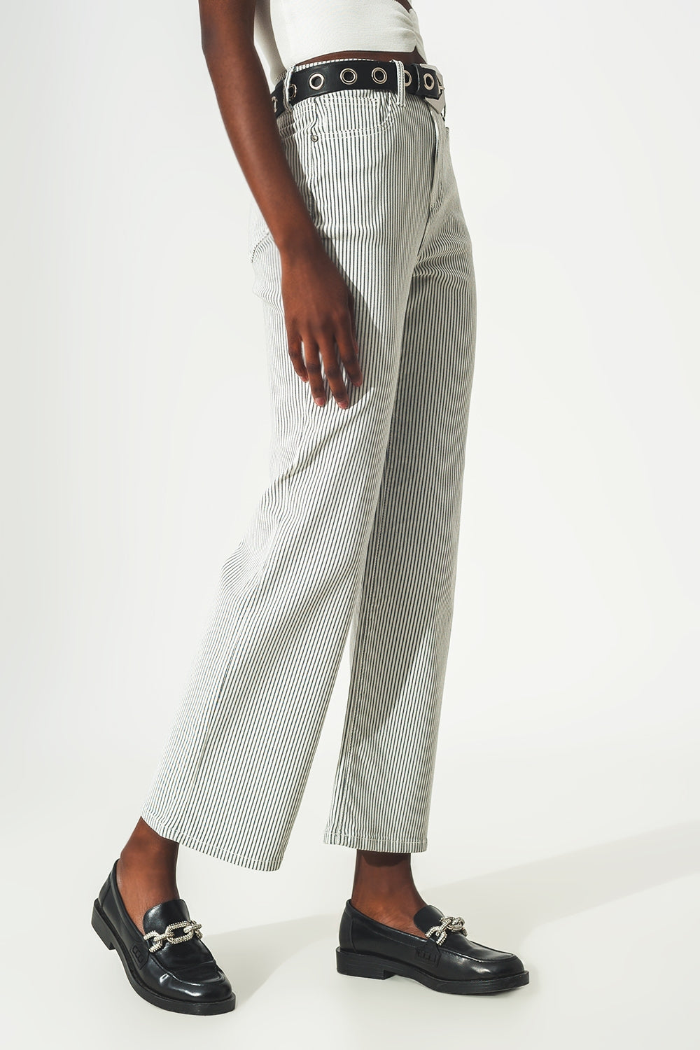 Pantalon à rayures évasées en gris