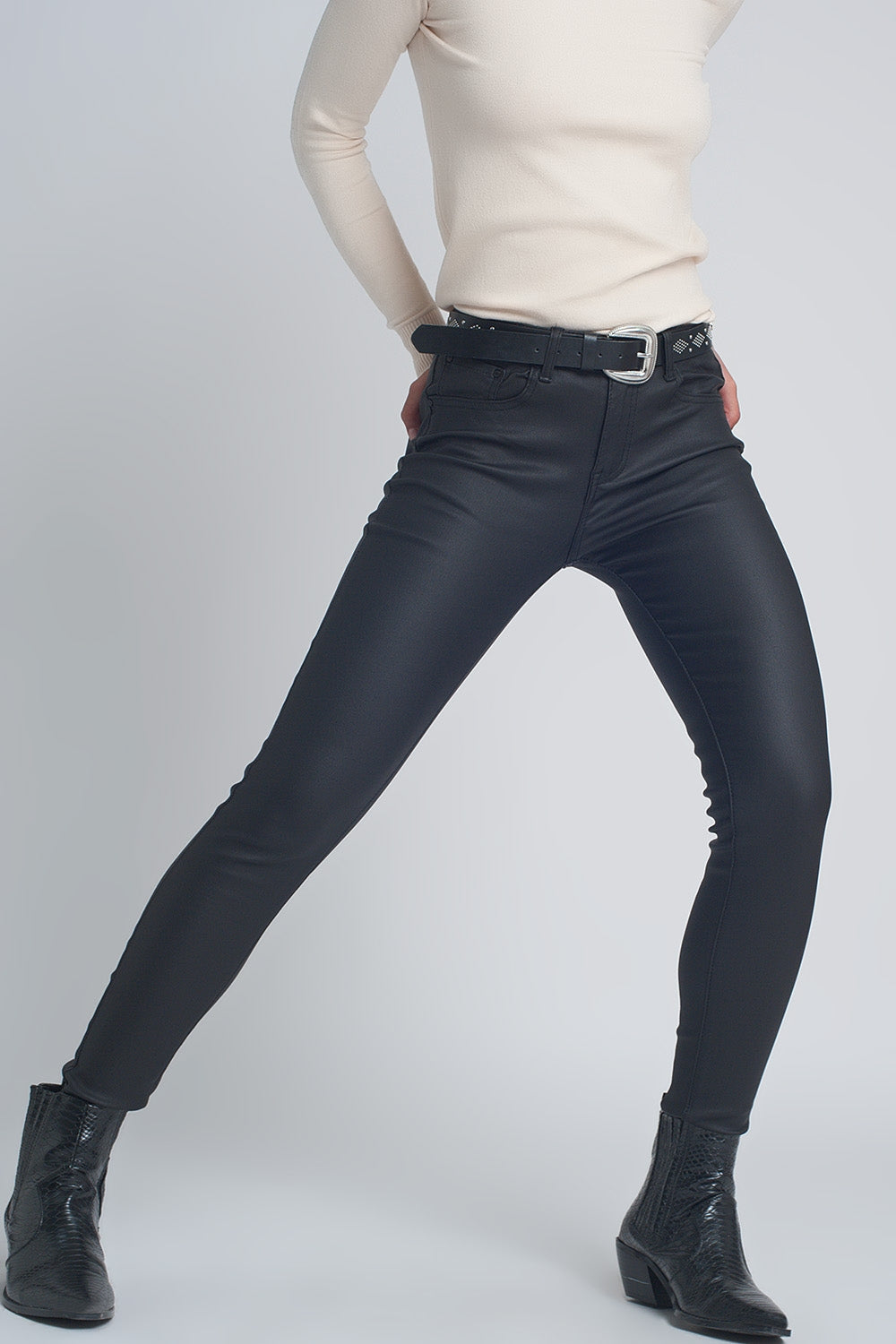 Pantalon ajusté en similicuir Noir