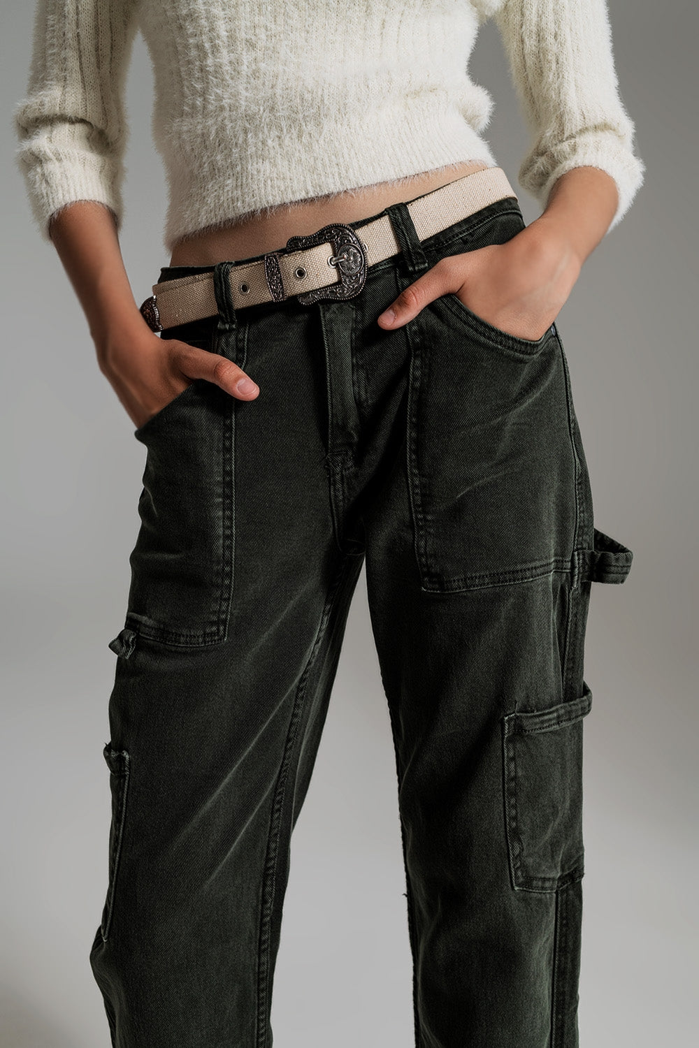 Pantalon cargo à jambes droites en vert foncé