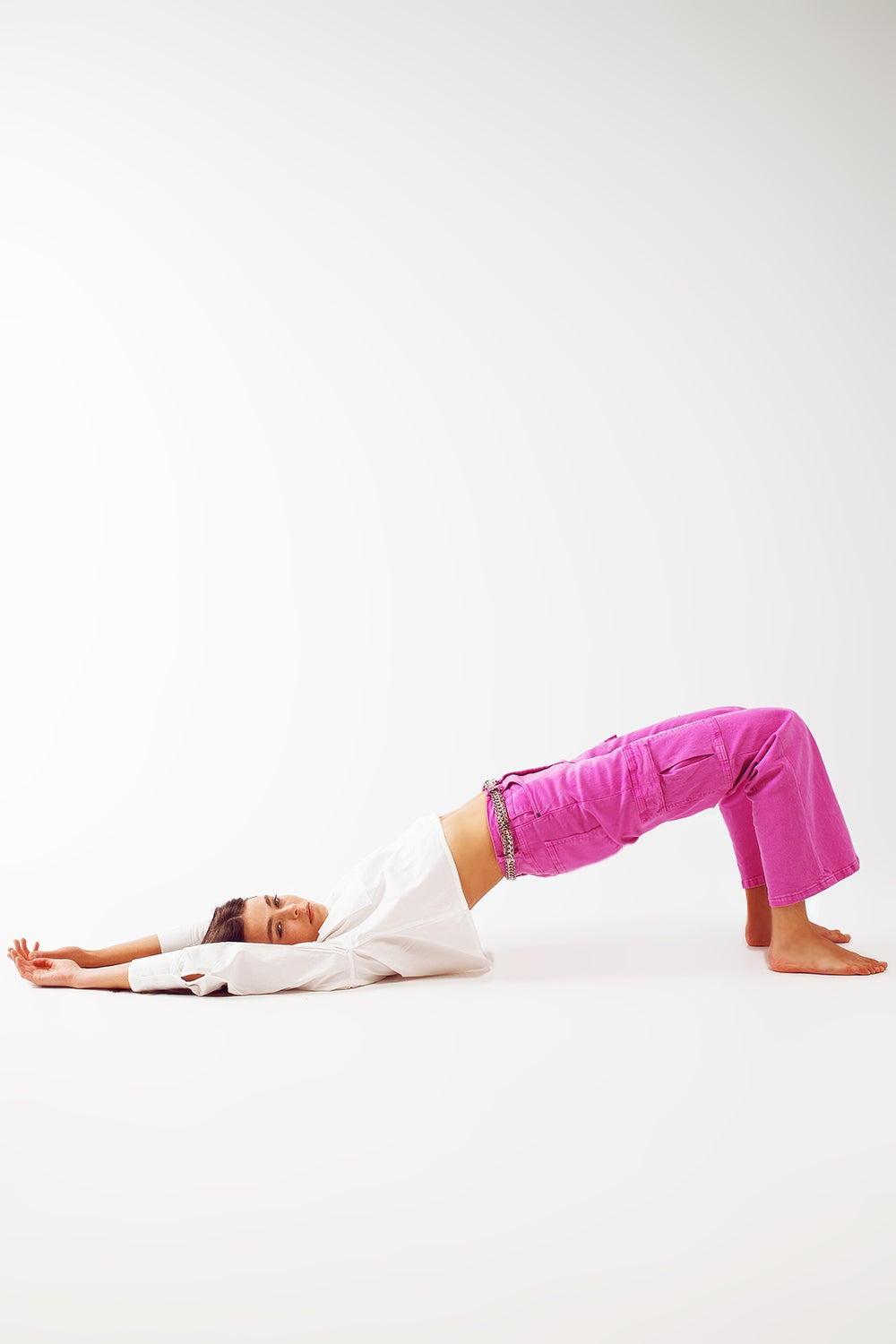 Q2 Pantalon cargo droit en fuchsia