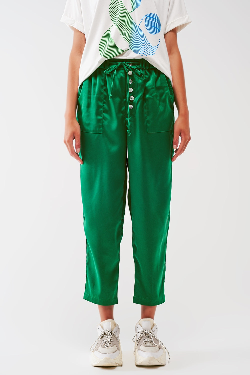 Pantalon court en satin vert