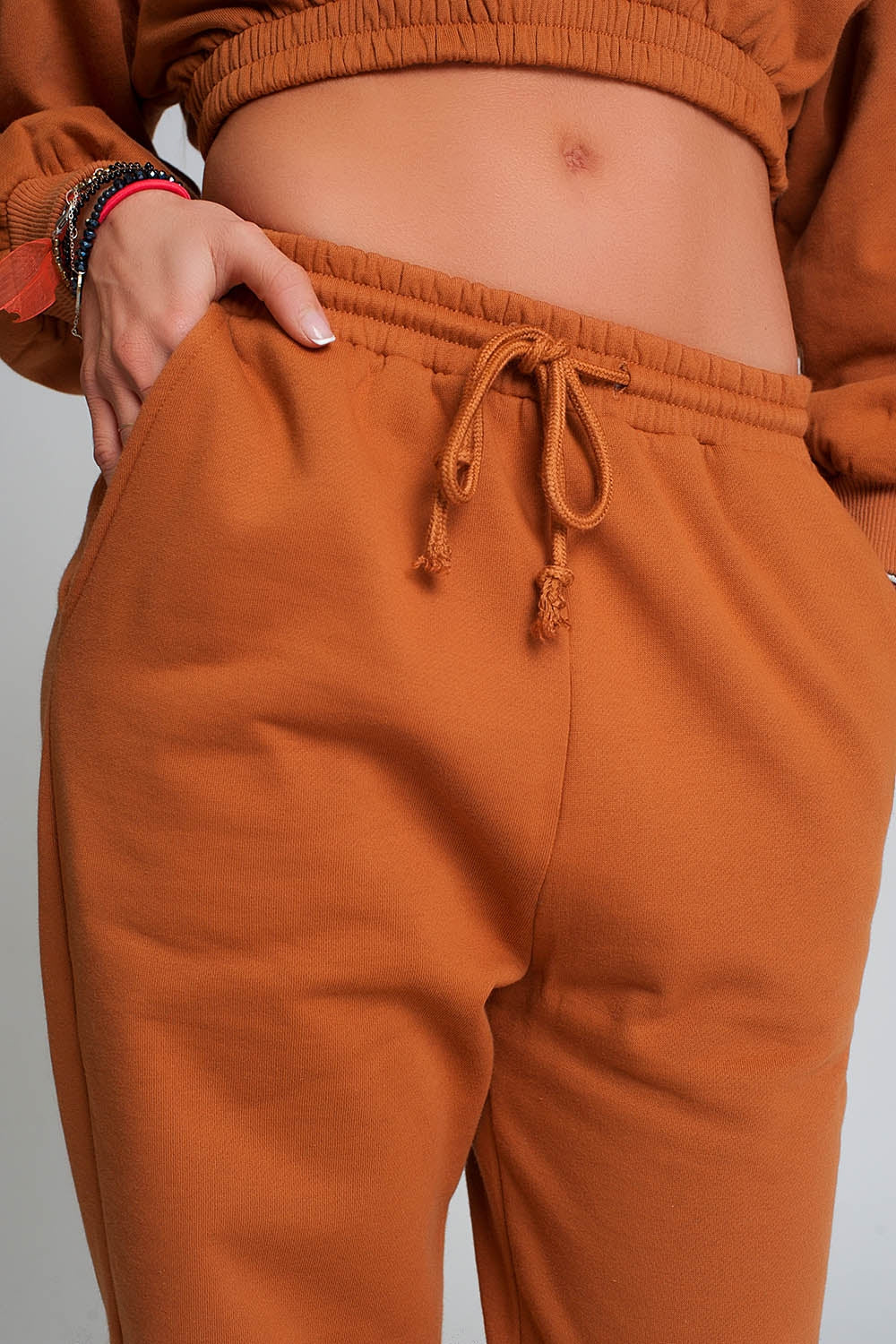 Pantalon de survêtement basique à taille nouée en coton camel