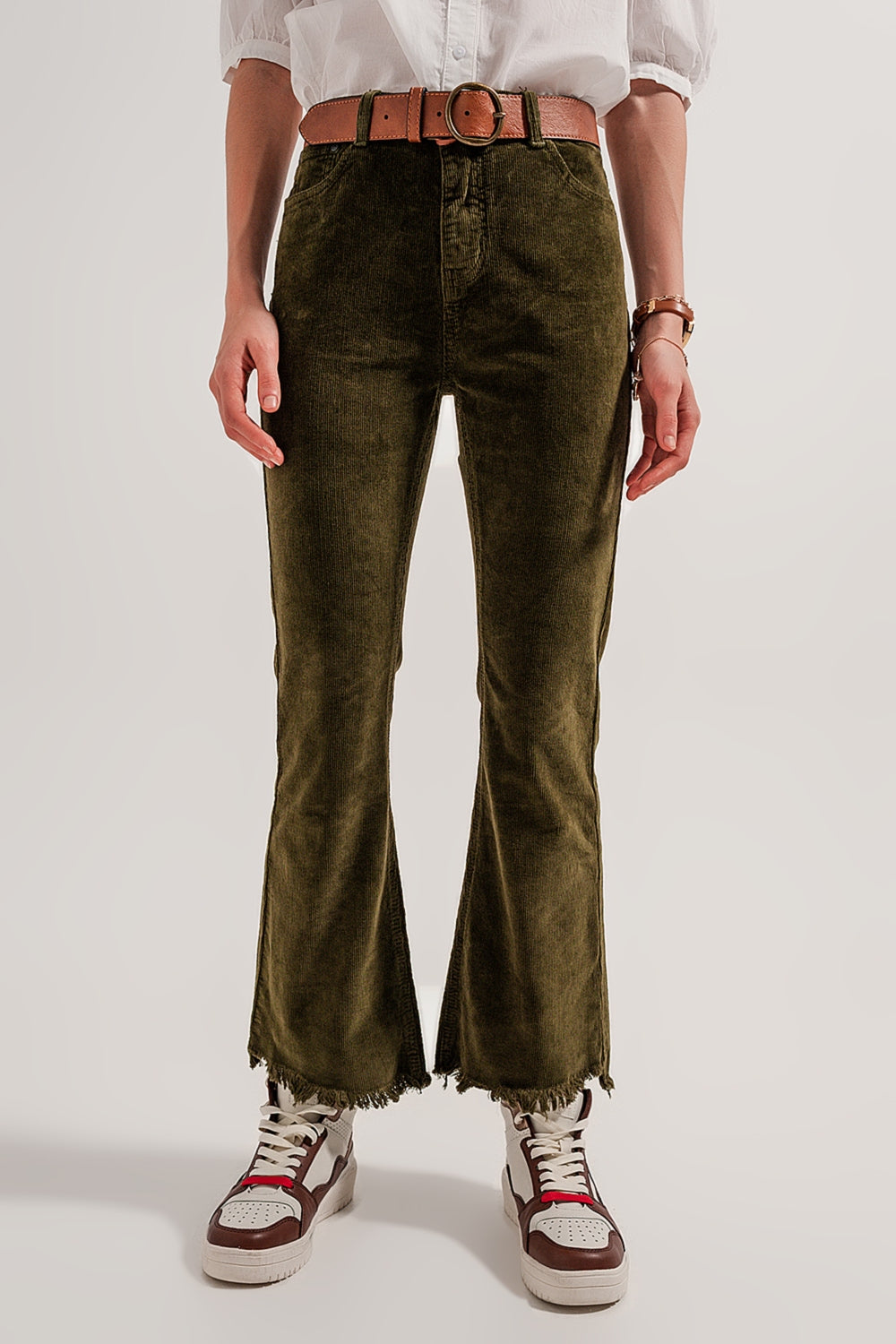 Q2 Pantalon évasé en velours côtelé vert