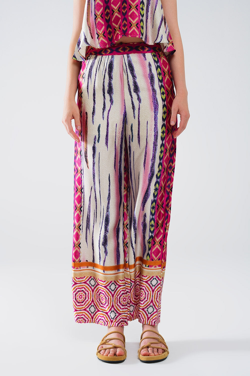 Q2 Pantalon large à imprimé abstrait en multicouleure