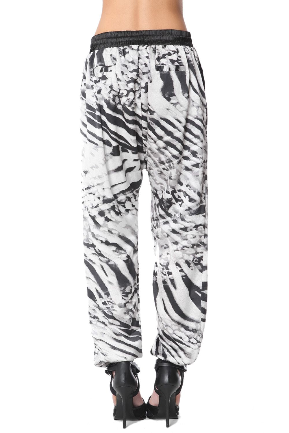 Pantalon baggy à imprimé animal gris