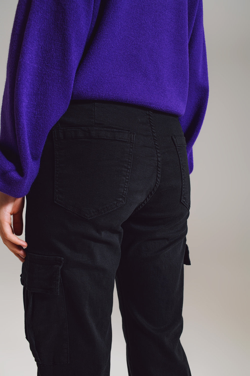 pantalons cargo noirs avec taille et ourlet élastiques