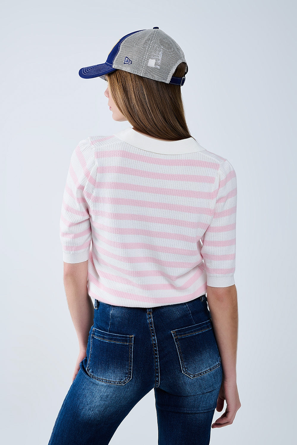 Polo blanc à rayures roses