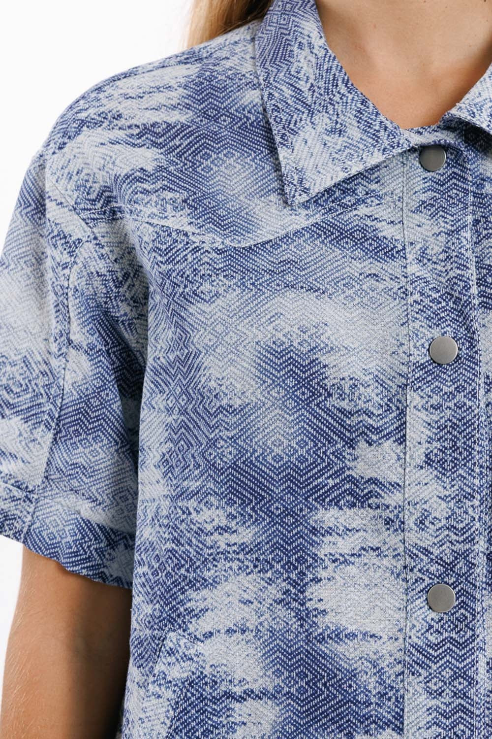 Polo boutonné en bleu Tie Dye