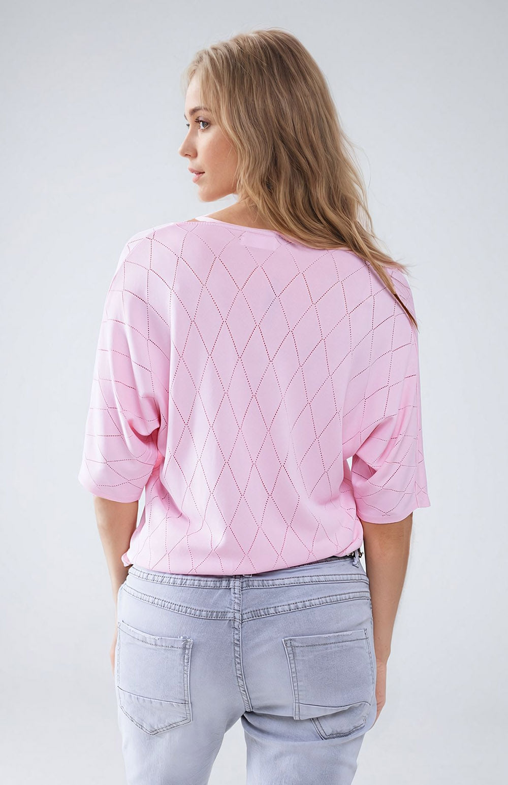 Pull à manches courtes rose pâle à motif argyle