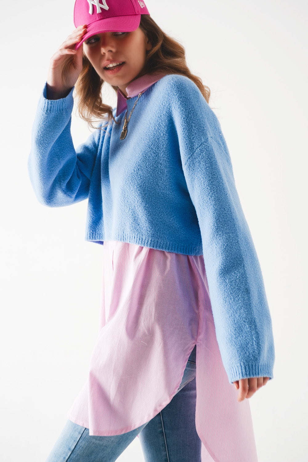Pull court en maille duveteuse bleu