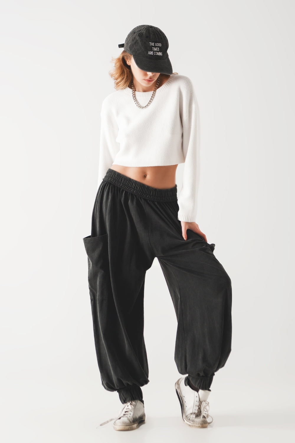 Pull court en maille duveteuse creme