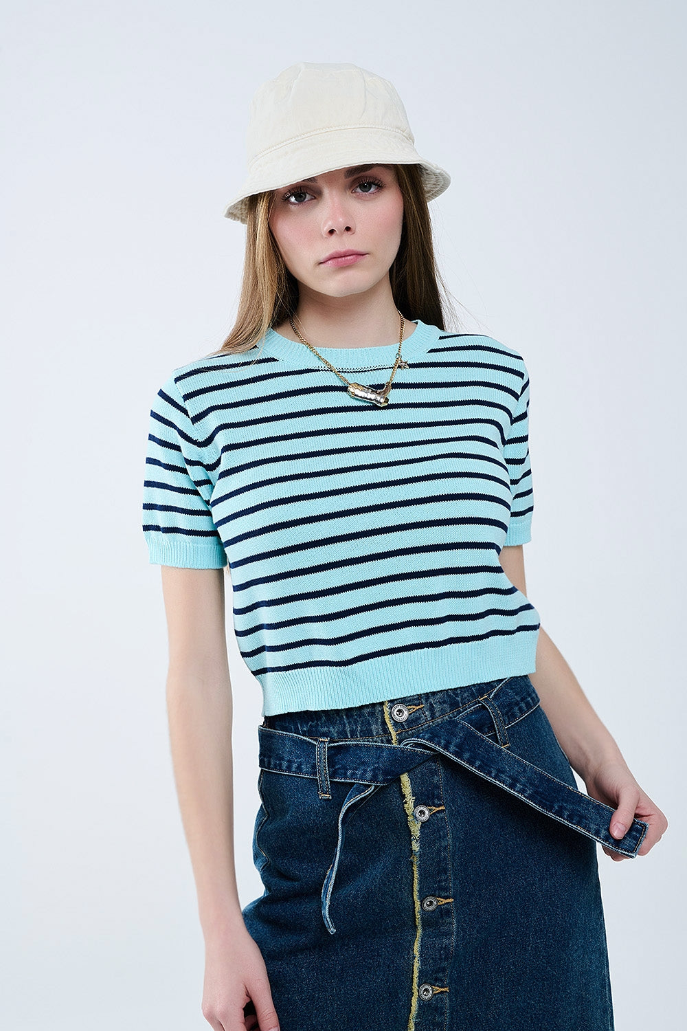 Q2 Pull court vert menthe à rayures bleu marine
