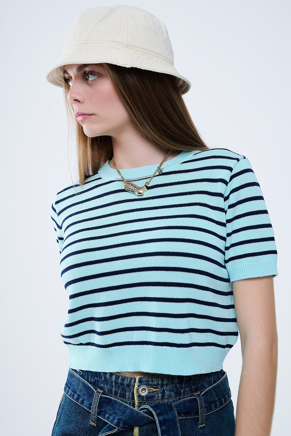 Pull court vert menthe à rayures bleu marine