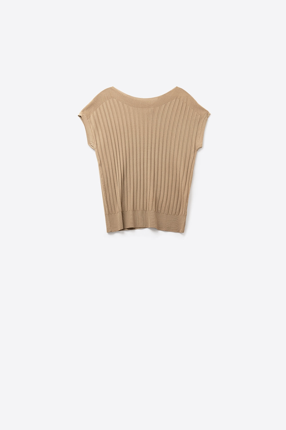 Q2 Pull en tricot côtelé fin camel avec col bateau