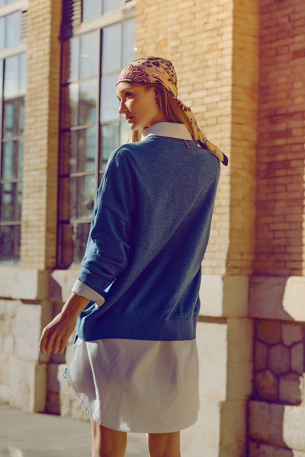 Pull-over ample en maille fine bleu à col rond