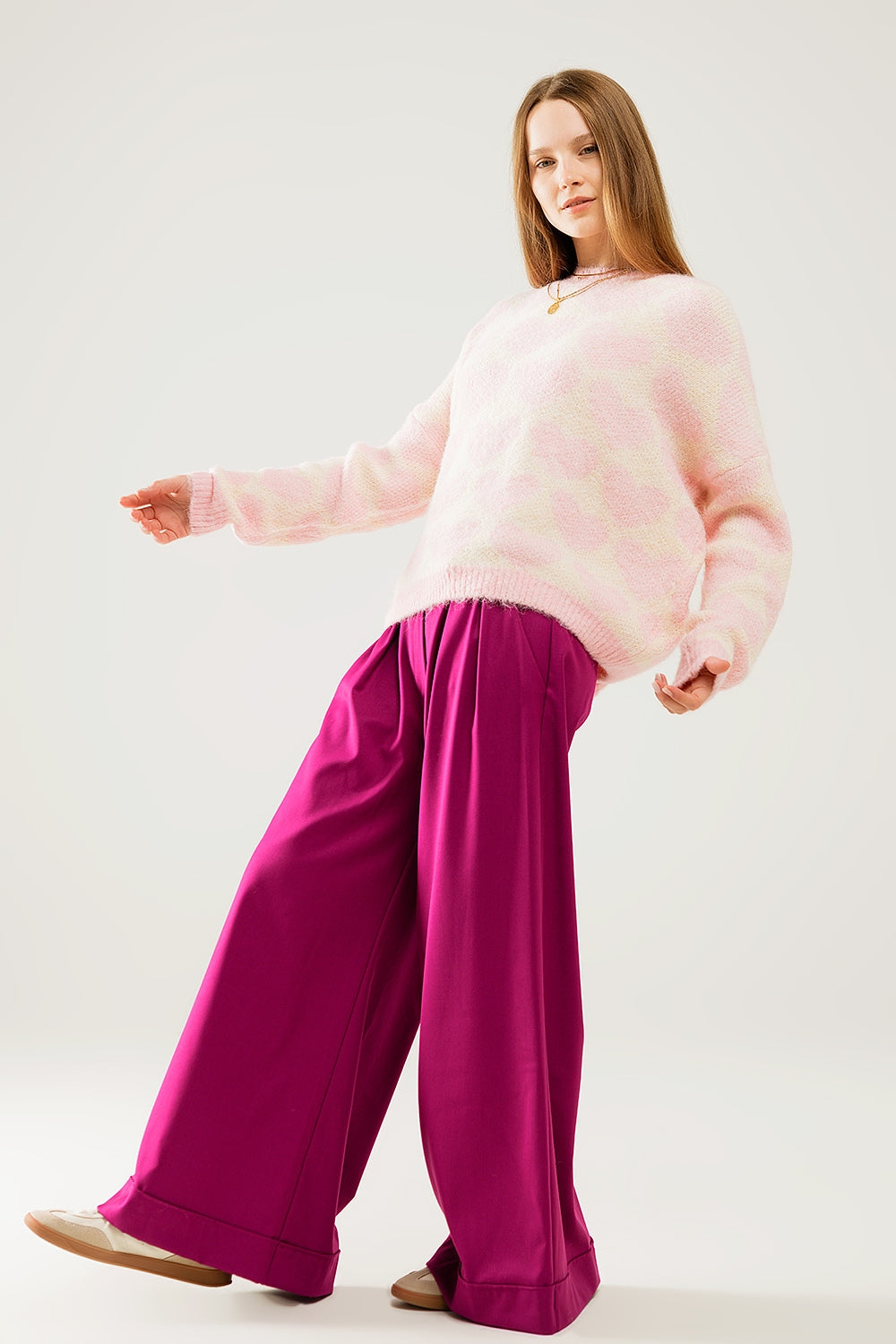 Pull oversize crème super doux avec des cœurs roses partout