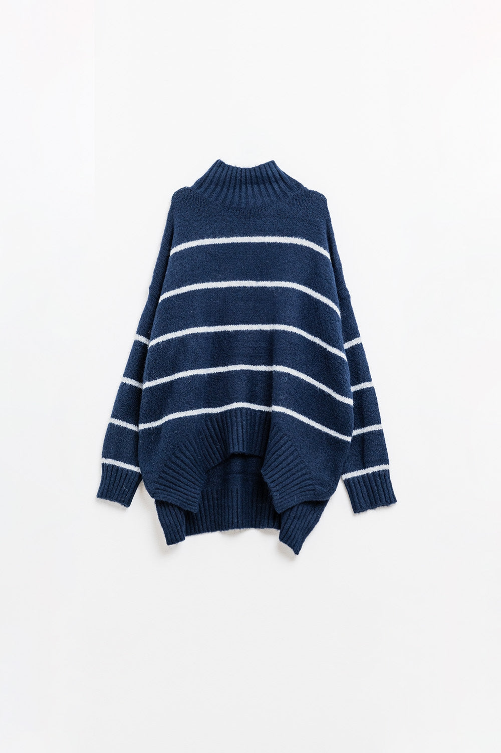 Q2 Pull oversize marine à rayures blanches