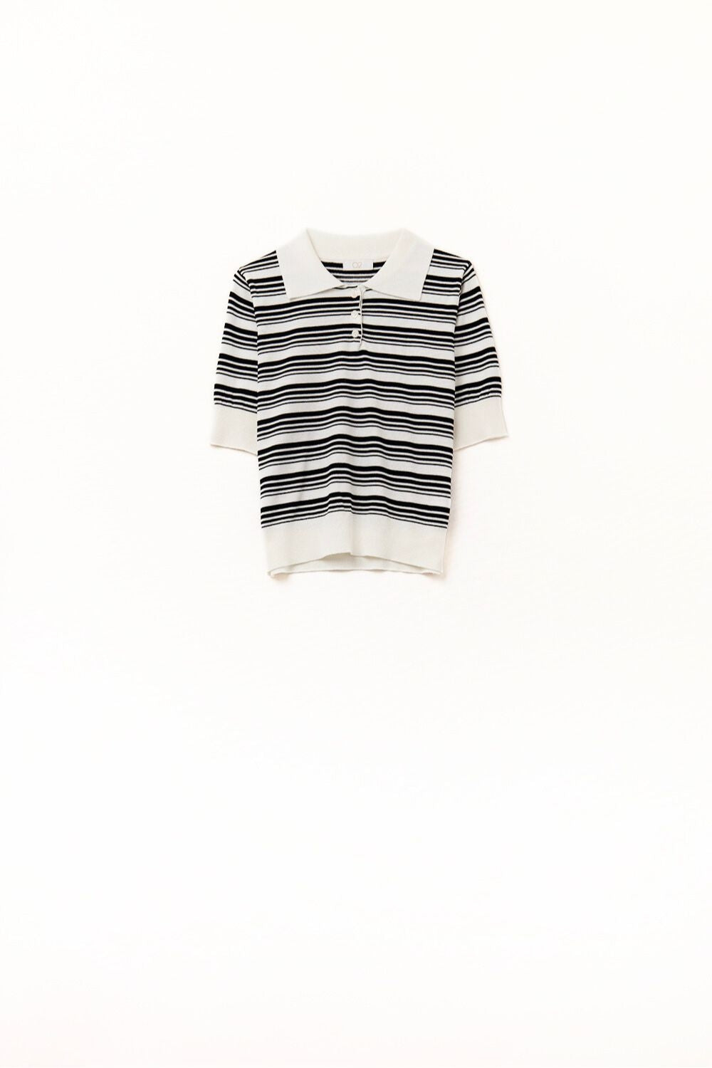 Pull rayé blanc et noir à col polo
