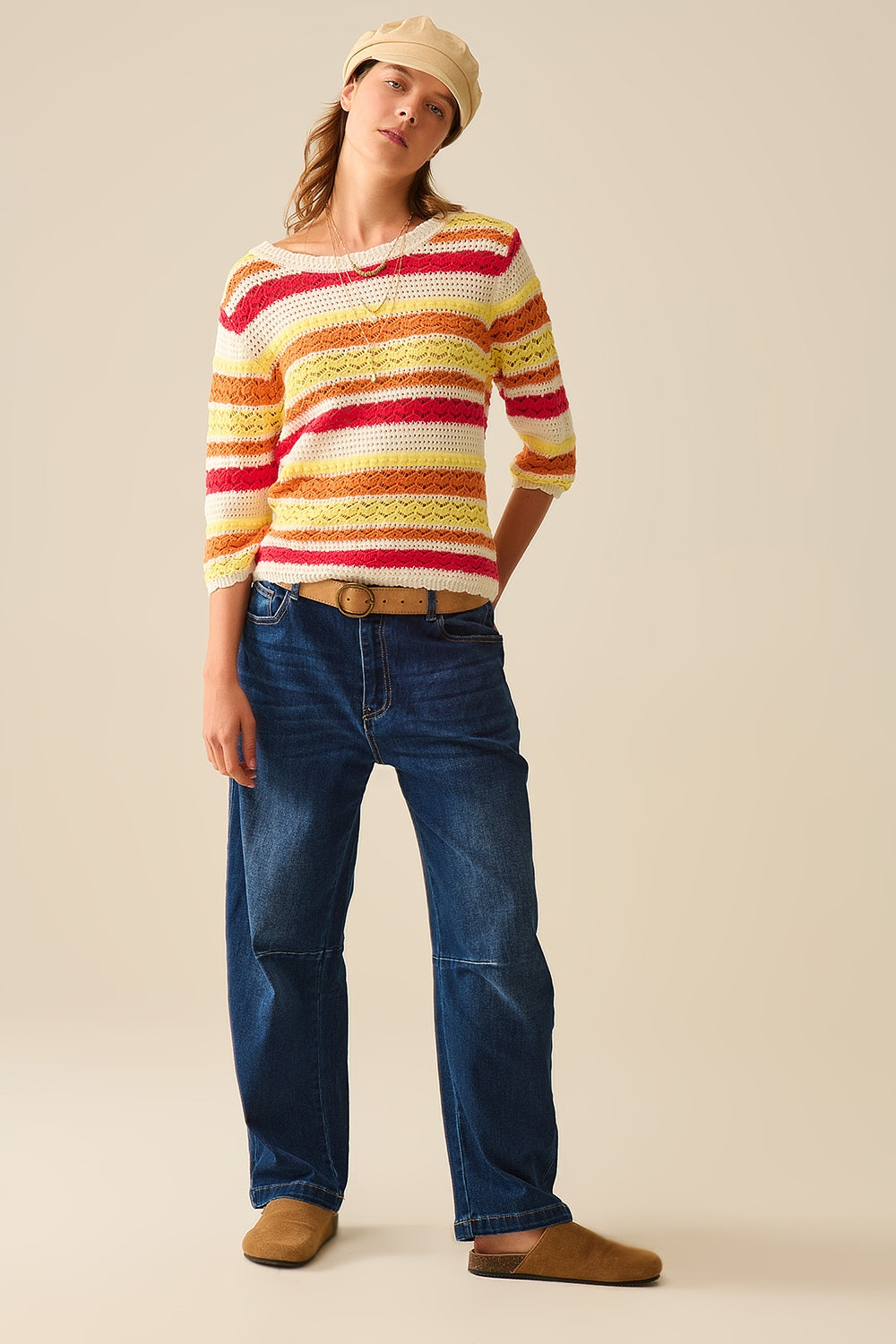 Pull rayé d'été en tricot dans des tons chauds