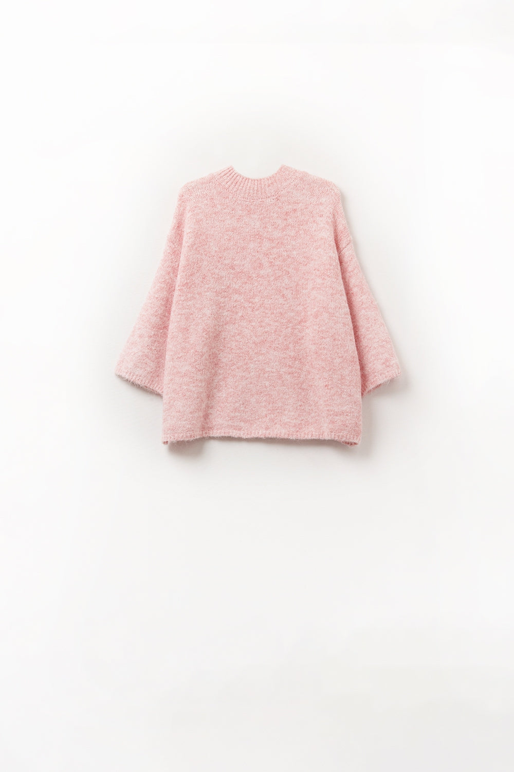 Pull rose duveteux à manches trois-quarts et col rond