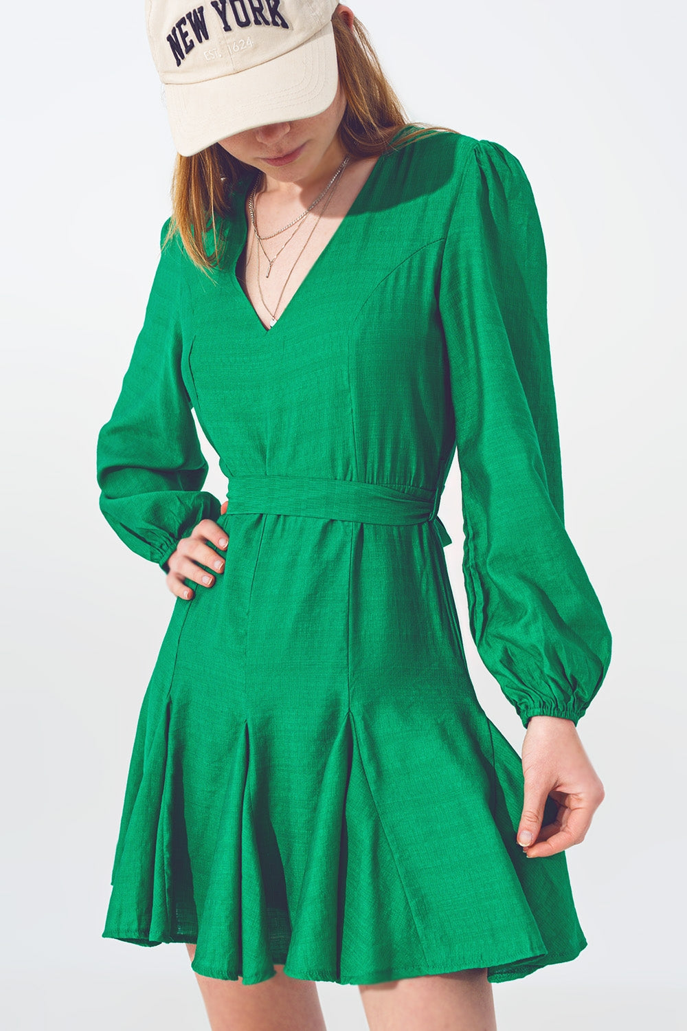Robe à volants avec col en V en vert