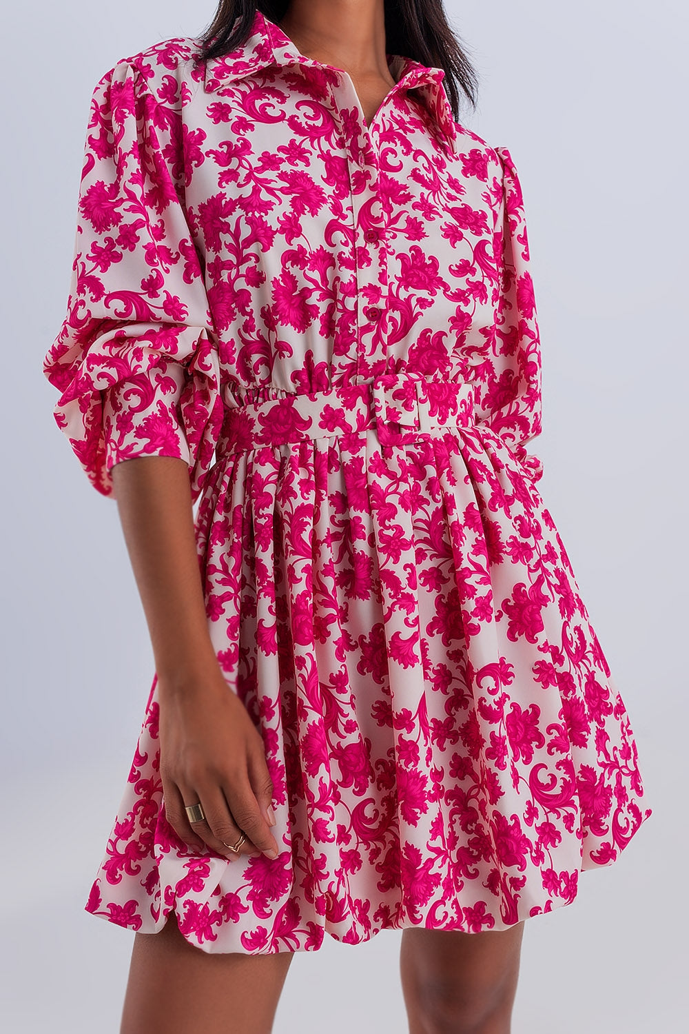 Robe babydoll courte vintage fleurie fuchsia