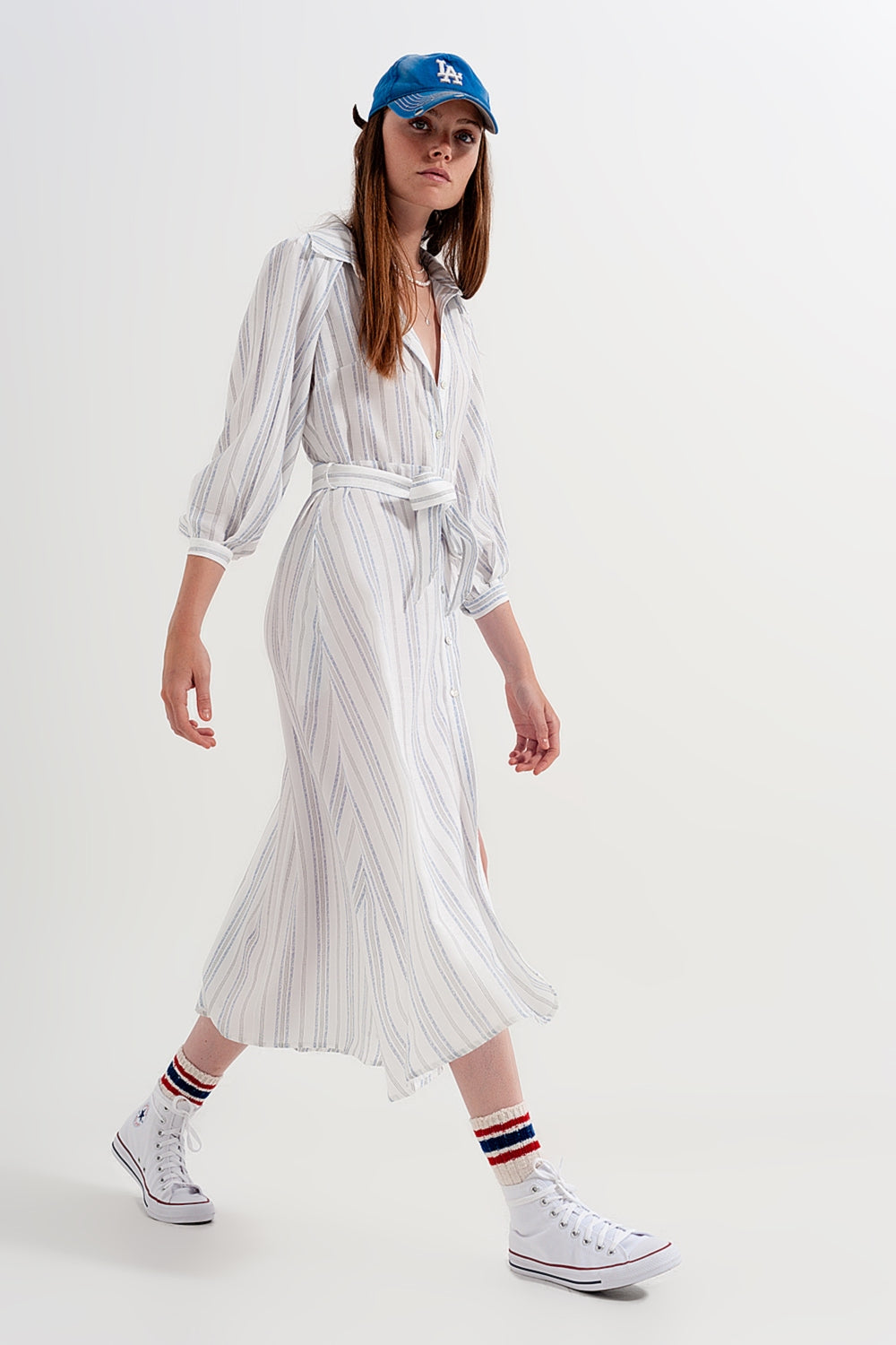 Robe babydoll mi-longue boutonnée à rayures