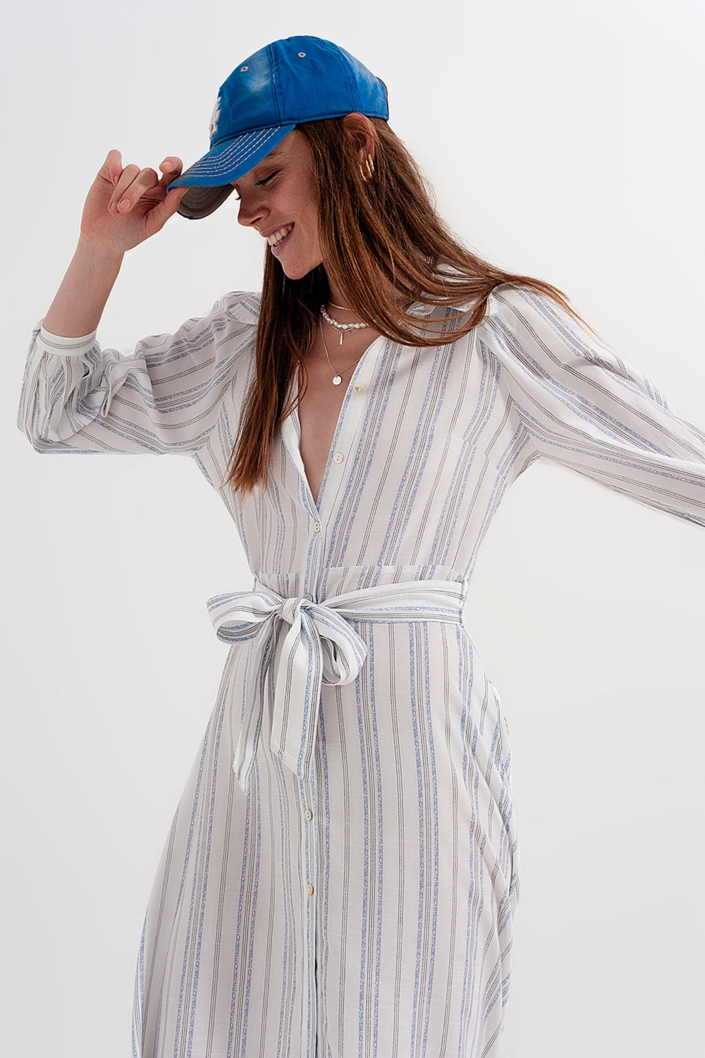 Robe babydoll mi-longue boutonnée à rayures