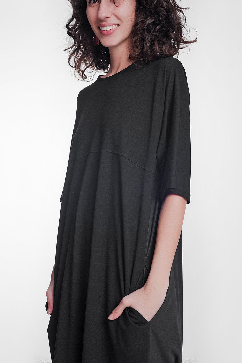 Robe babydoll mi-longue en popeline noir