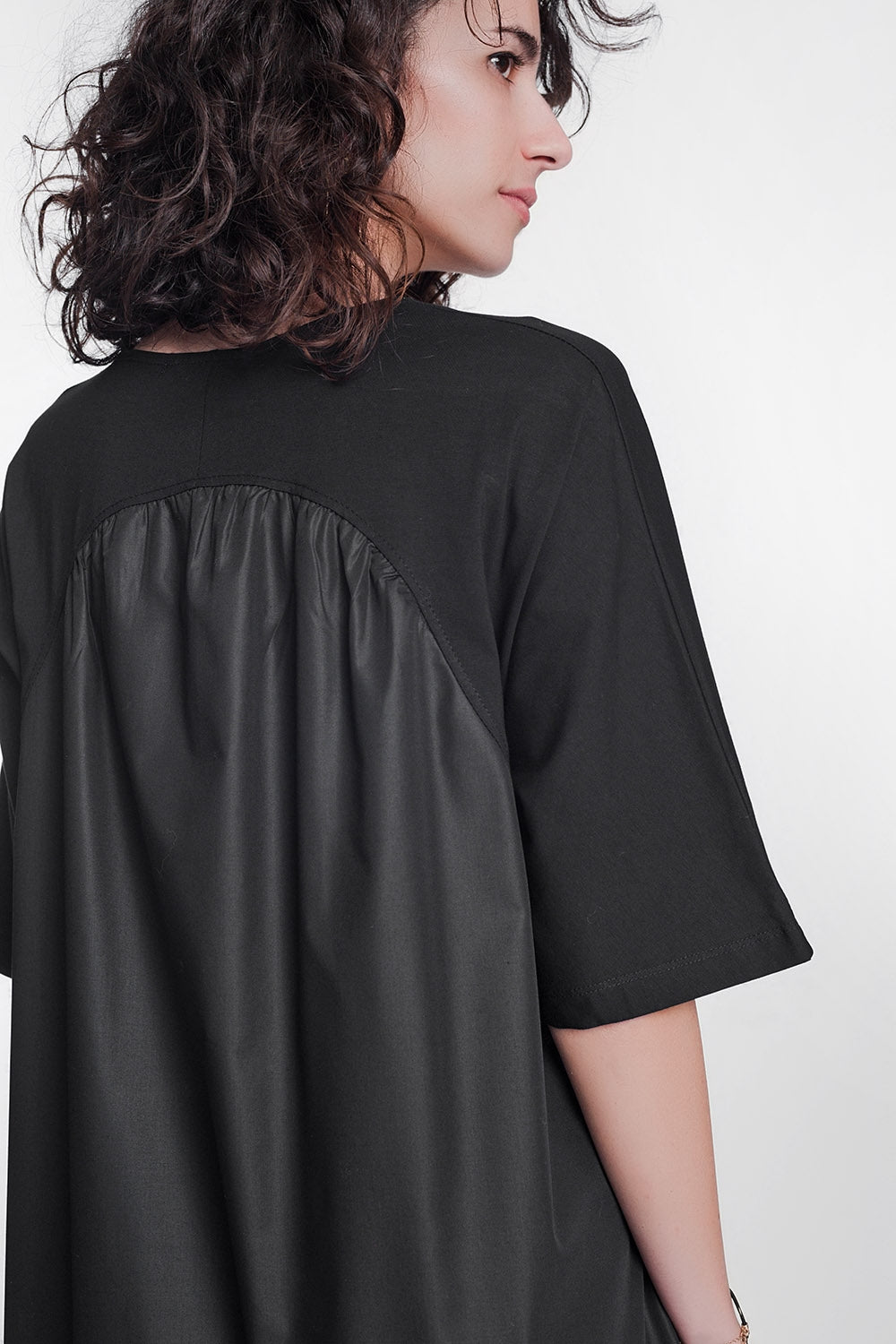 Robe babydoll mi-longue en popeline noir