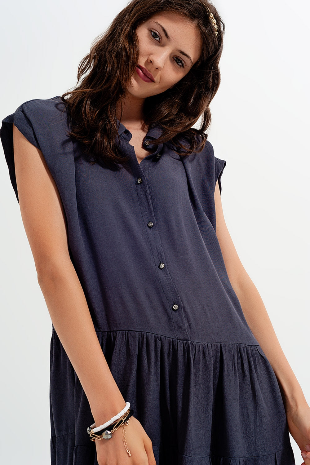 Robe chemise courte à volants gris