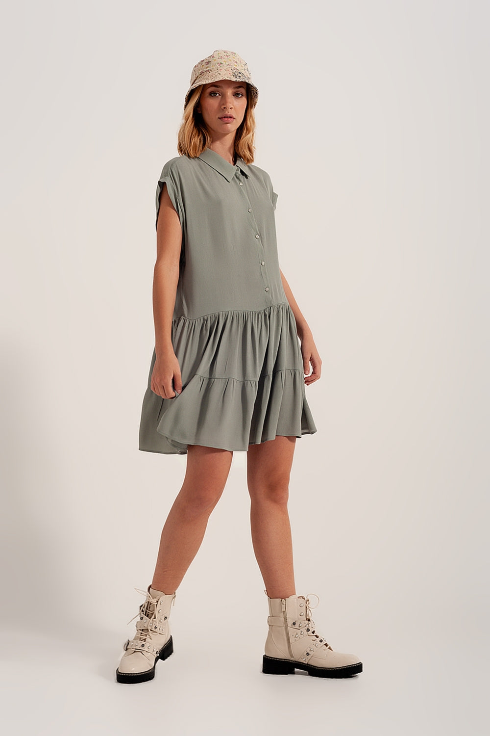 Robe chemise courte à volants verte