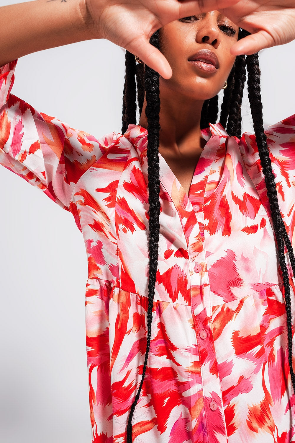 Robe courte avec volants étagés fuchsia