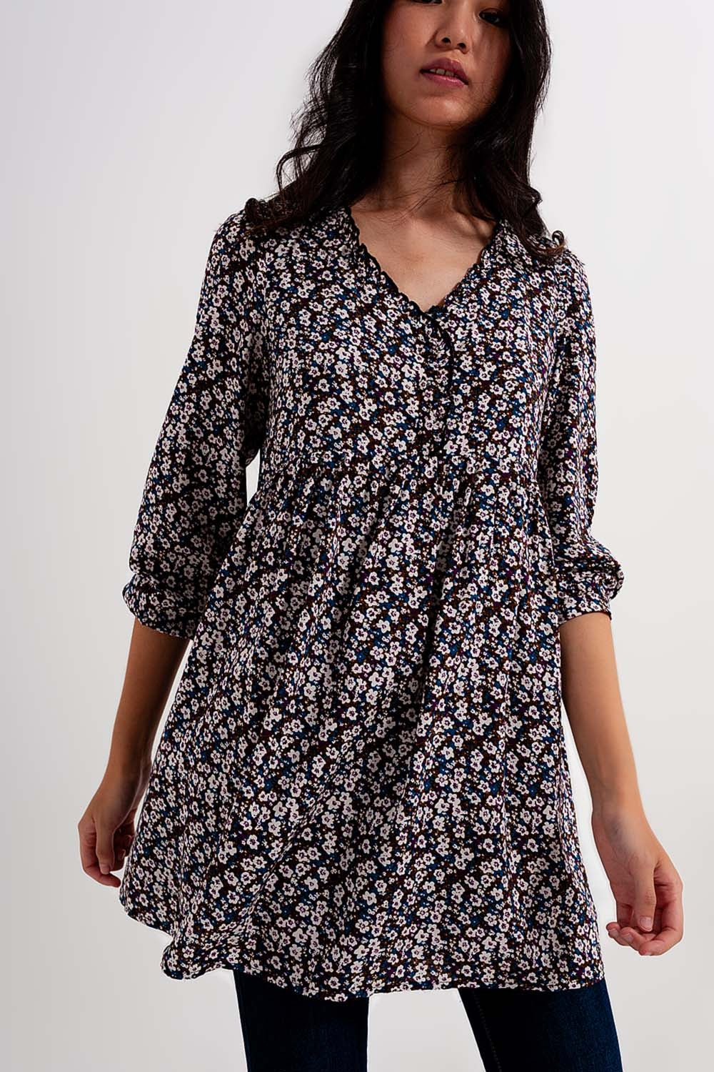 Robe courte boutonnée à imprimé fleuri marron