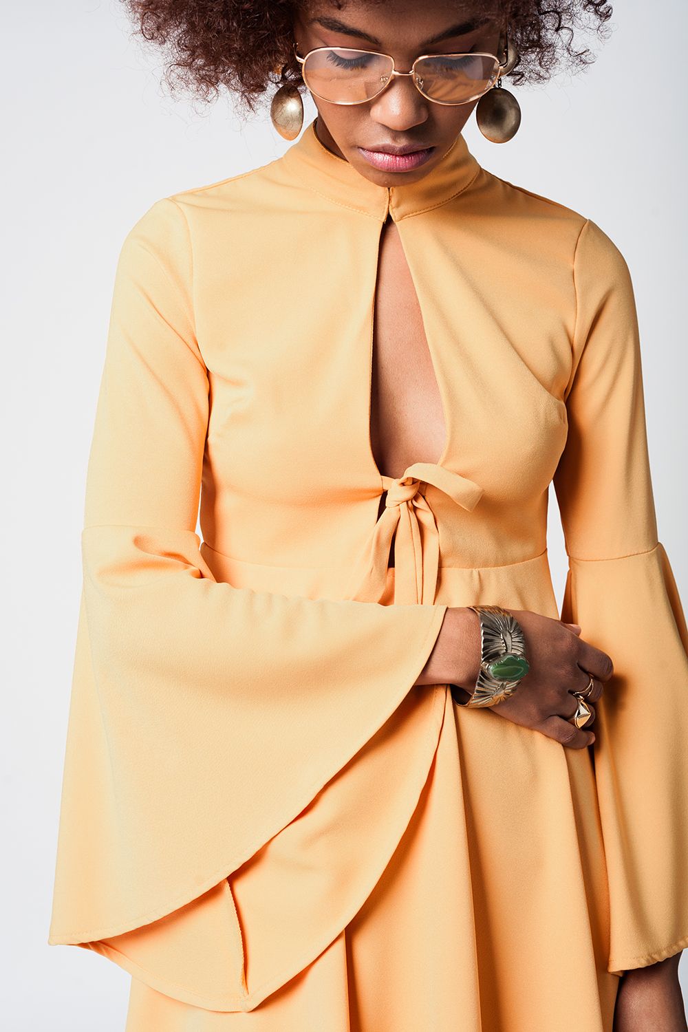 Robe courte coupe seventies