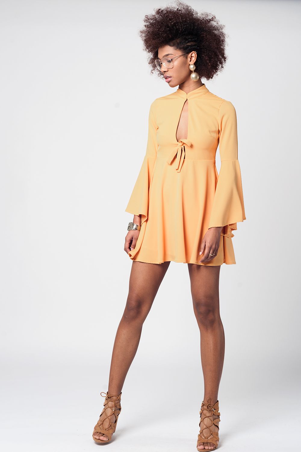 Robe courte coupe seventies