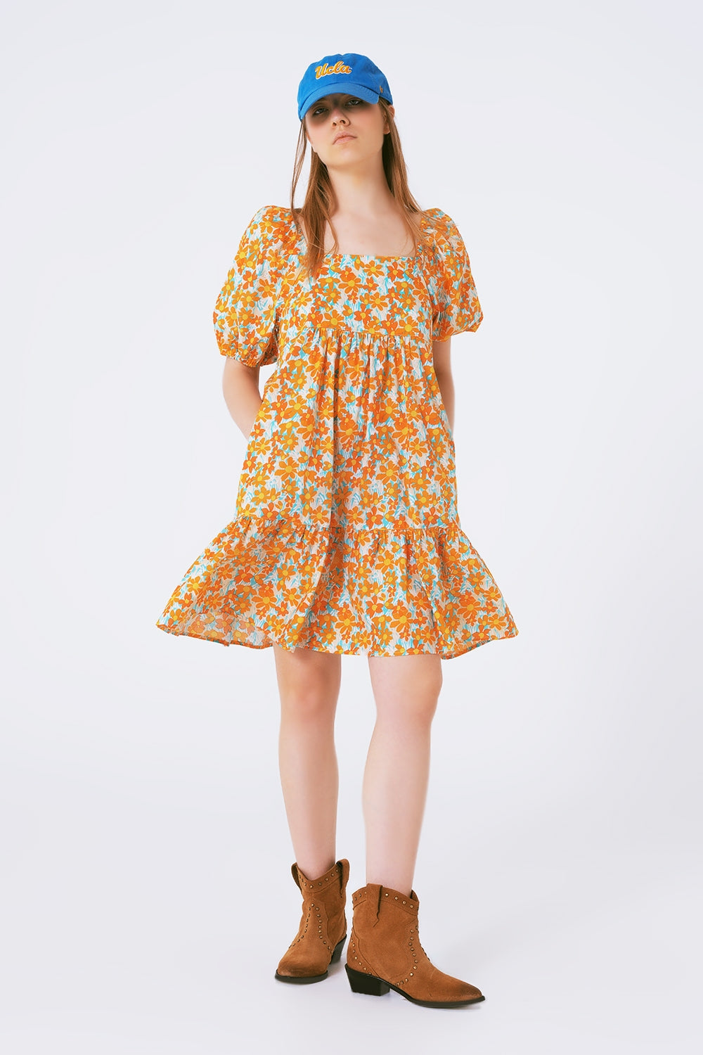 Robe courte et ample à imprimé floral et manches bouffantes