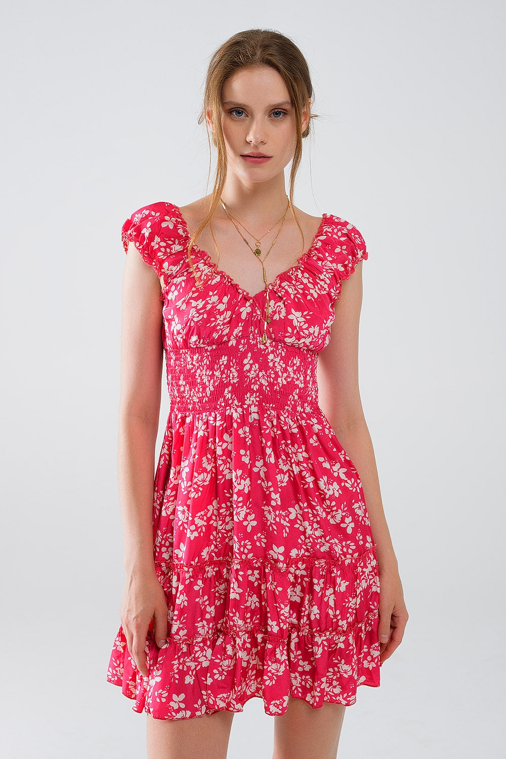 Robe courte rouge à imprimé floral blanc et taille élastique