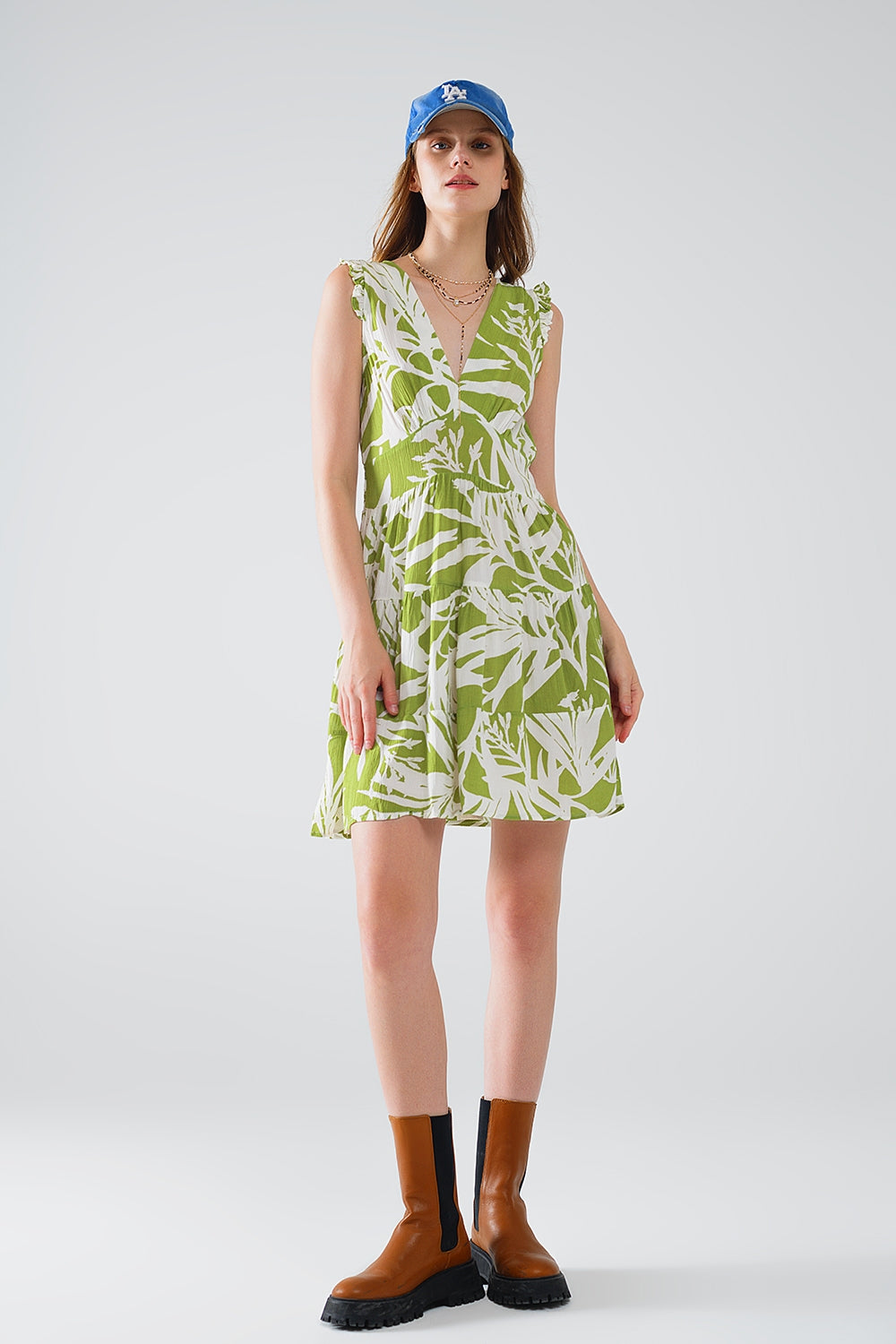 robe courte verte avec imprimé palmier tropical