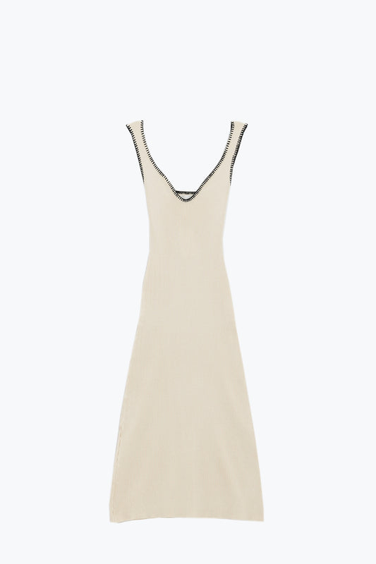 Q2 Robe d'été en tricot moulant beige avec bordures noires
