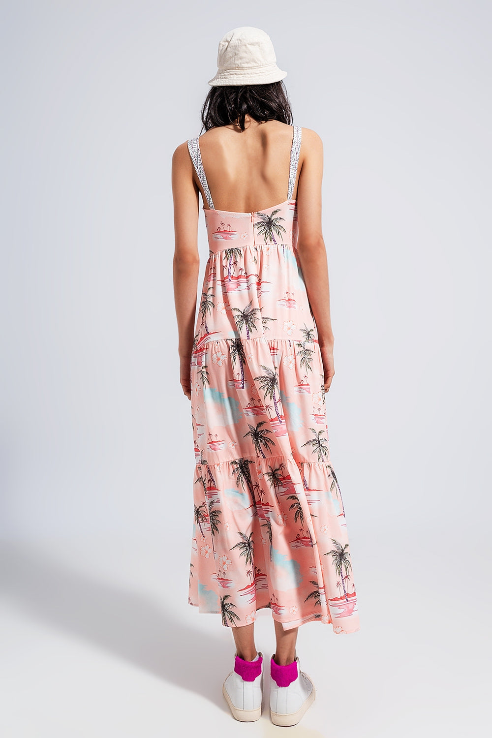 Robe de plage longue à fines bretelles et imprimé tropique
