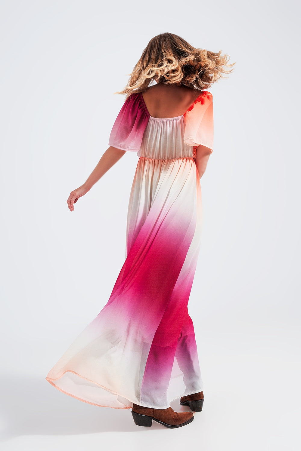 Robe longue à effet dégradé avec encolure cœur fuchsia