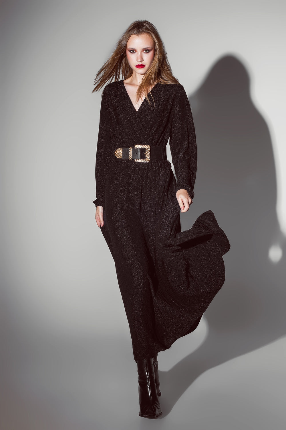 Robe longue à manches longues avec paillettes en noir