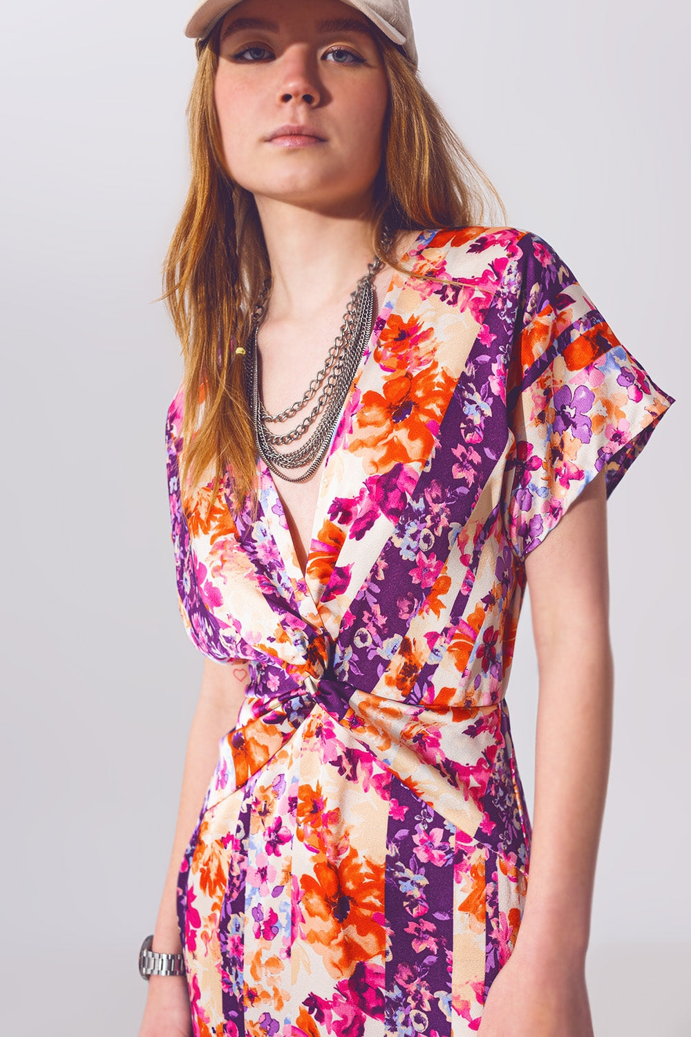 Robe longue à nœuds sur le devant imprimé fleurs en multicolore