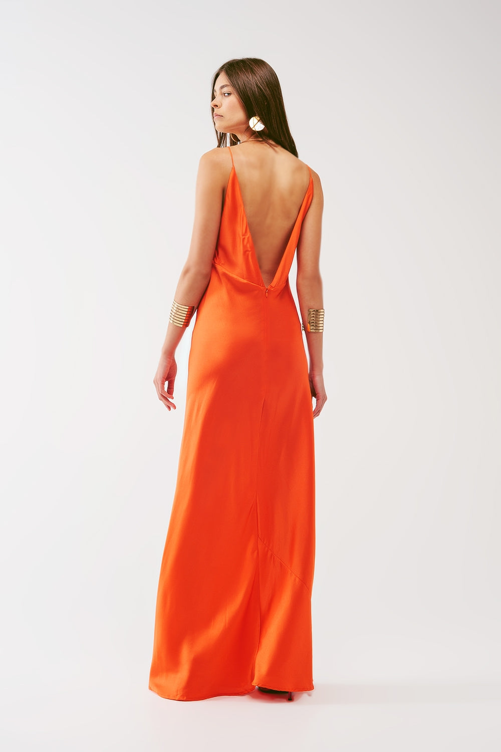 Robe longue en satin à bretelles spaghetti en orange