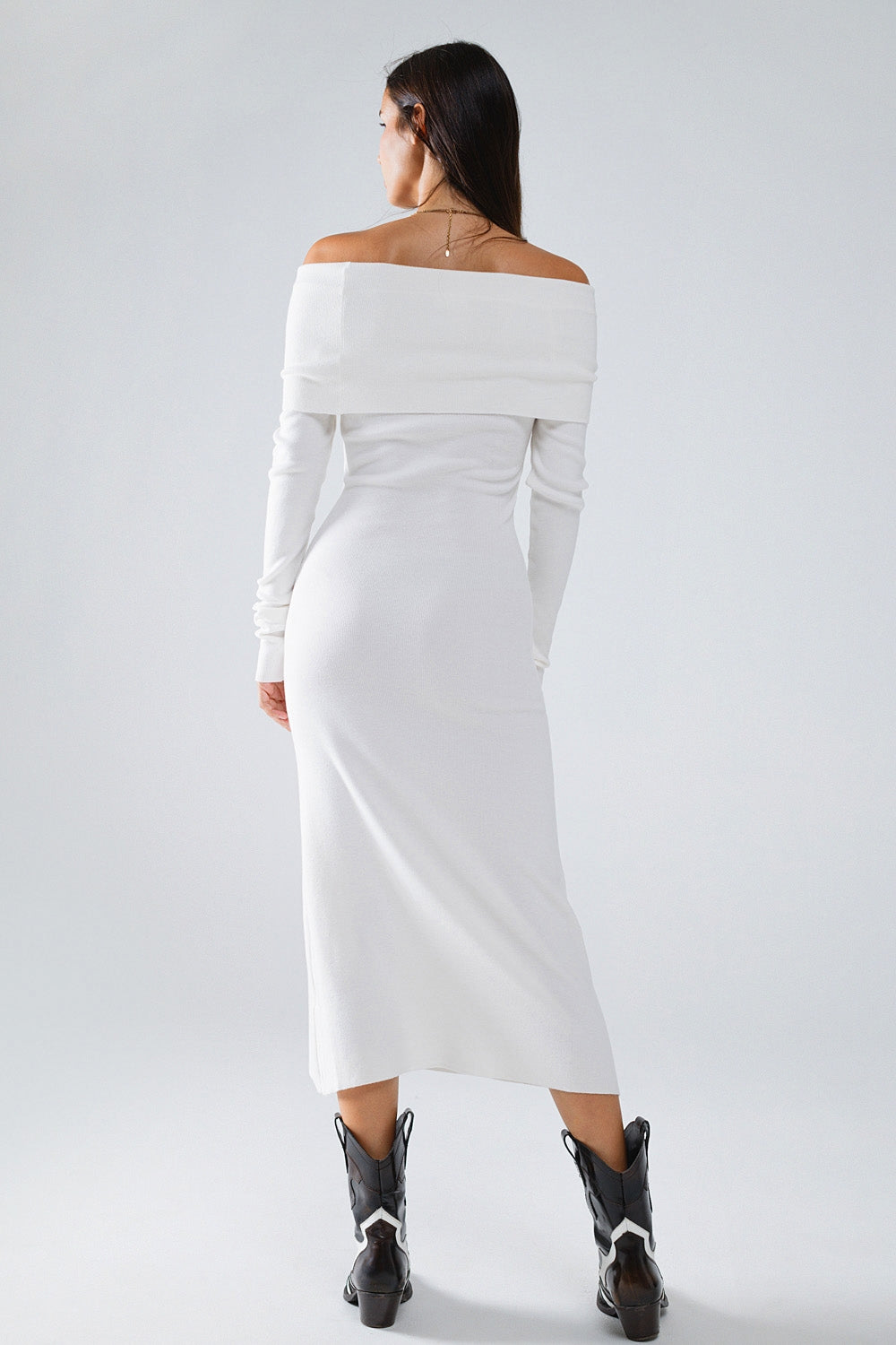 Robe longue en tricot à rabat Badot en blanc